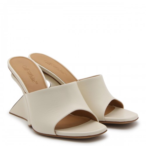 WHITE LEATHER JUG SANDALS