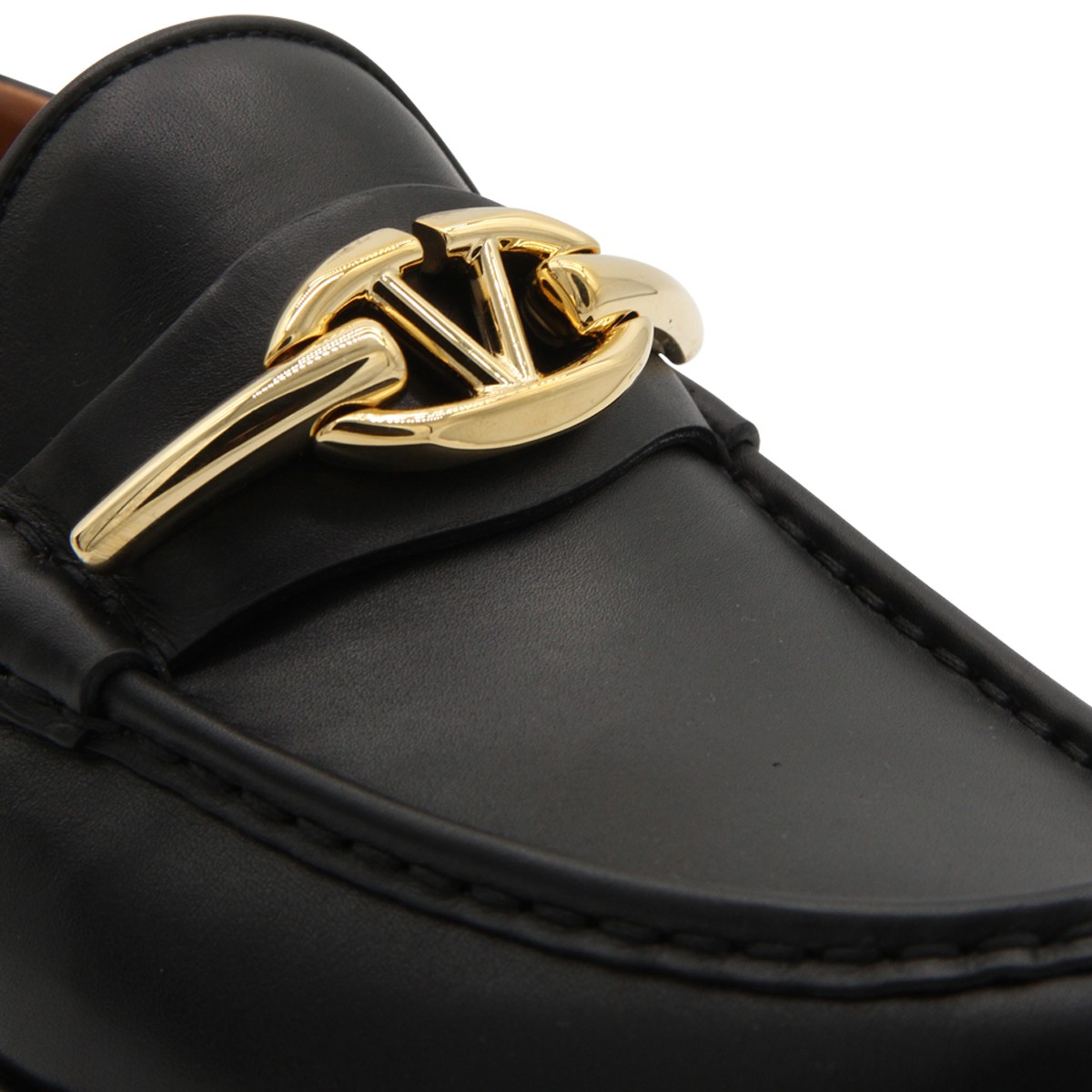 BLACK LEATHER LOAFERS BLACK LEATHER LOAFERS