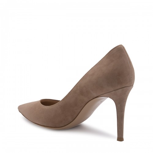 LIGHT BROWN SUEDE PUMPS