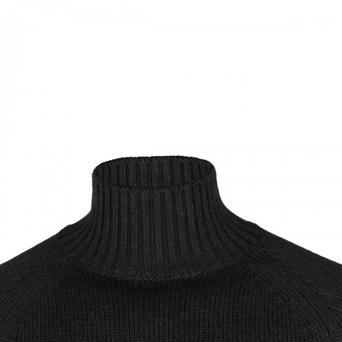 BLACK WOOL KNITWEAR