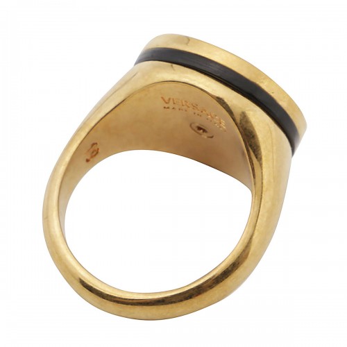 GOLD-TONE AND BLACK METAL RING