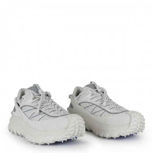 WHITE TRAILGRIP SNEAKERS