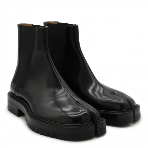 BLACK LEATHER TABI BOOTS