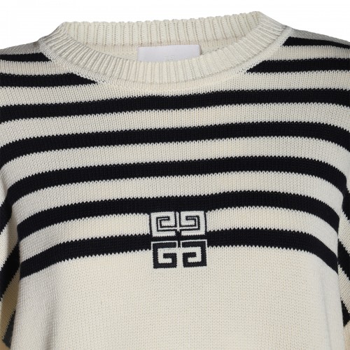 WHITE WOOL KNITWEAR