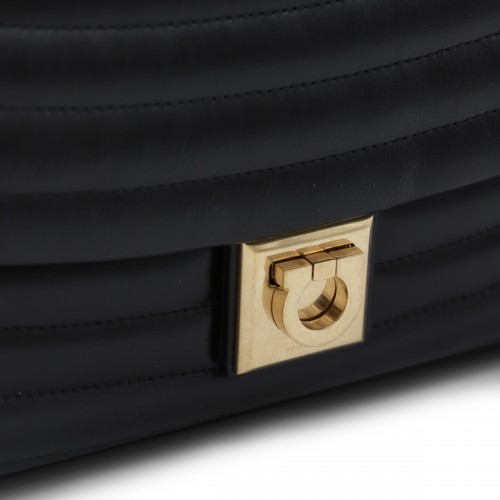 BLACK LEATHER CROSSBODY BAG