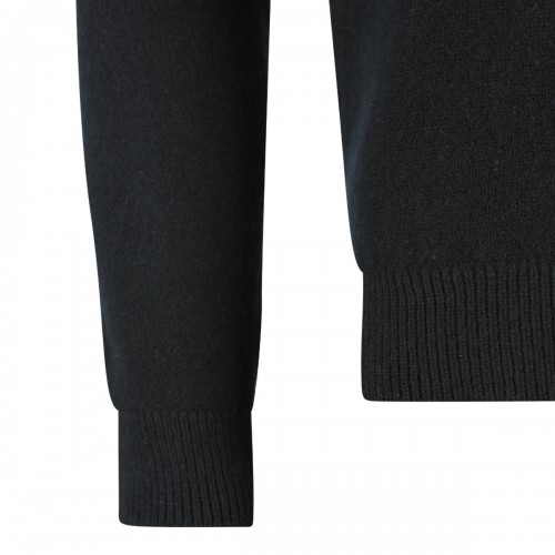 BLACK WOOL KNITWEAR