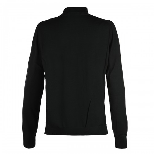 BLACK KNITWEAR