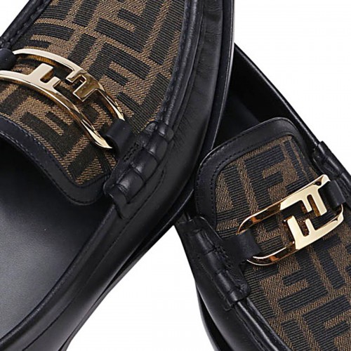 BLACK LEATHER LOAFERS