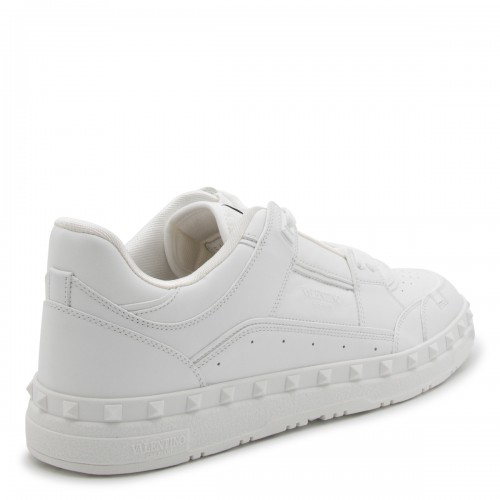 WHITE LEATHER SNEAKERS