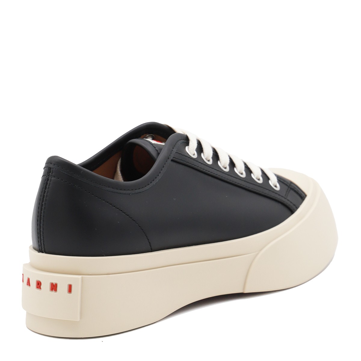 BLACK SNEAKERS BLACK SNEAKERS