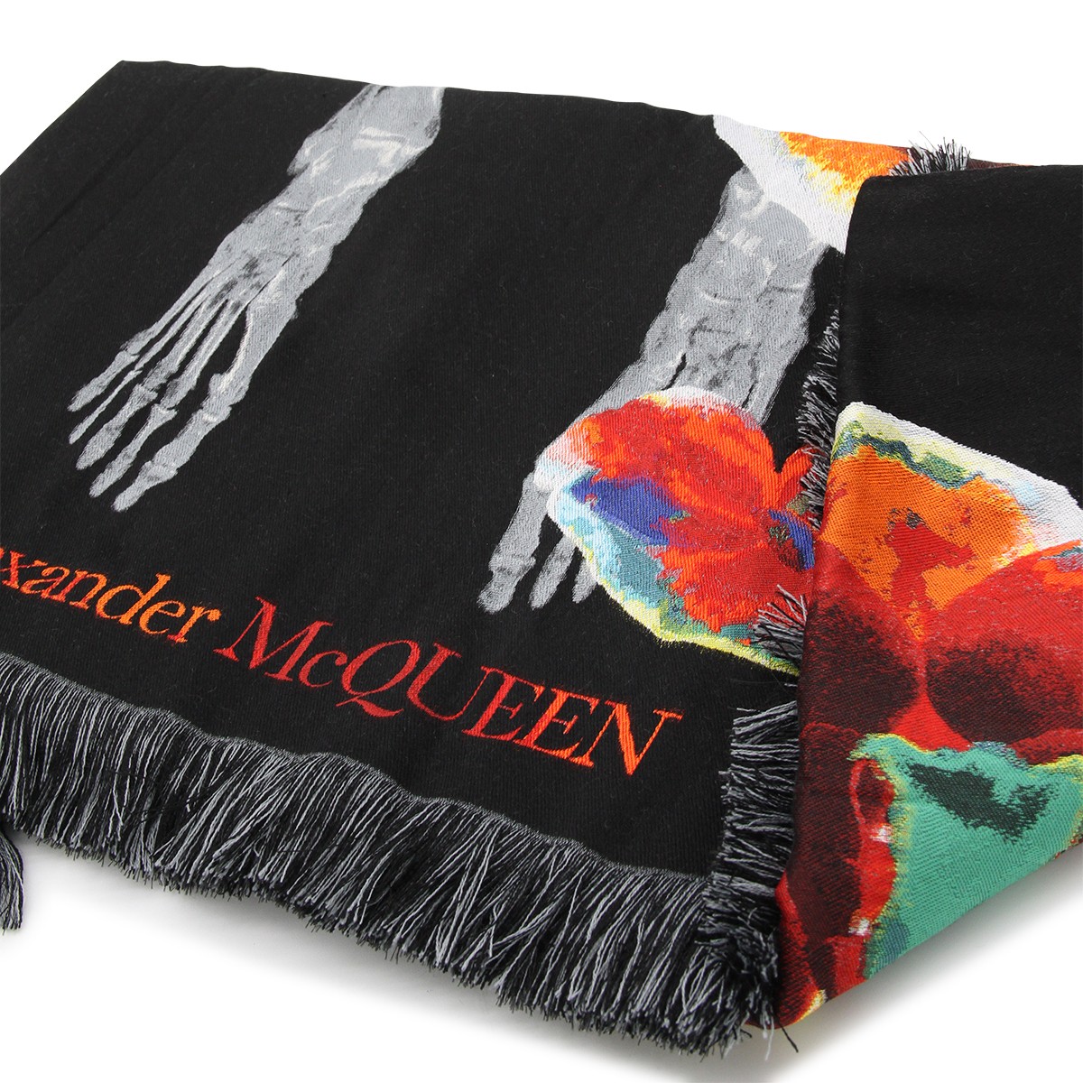 マフラー・ストール ALEXANDER MCQUEEN ORCHID SKELETON SCARF Alexander McQueen Skull Orchid Scarf | italist