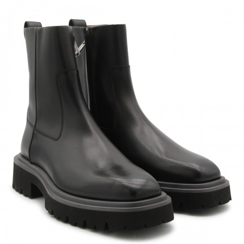 BLACK LEATHER ANKLE BOOTS 2