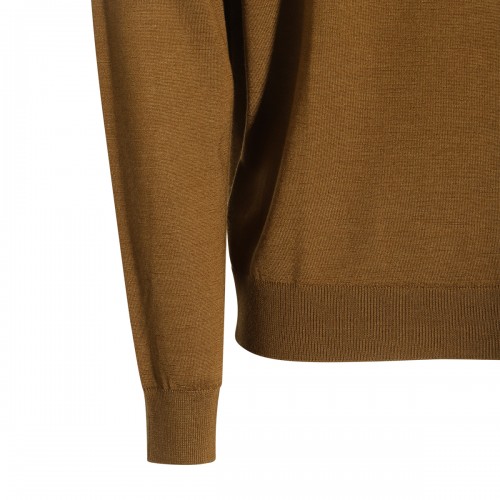 CAMEL WOOL KNITWEAR