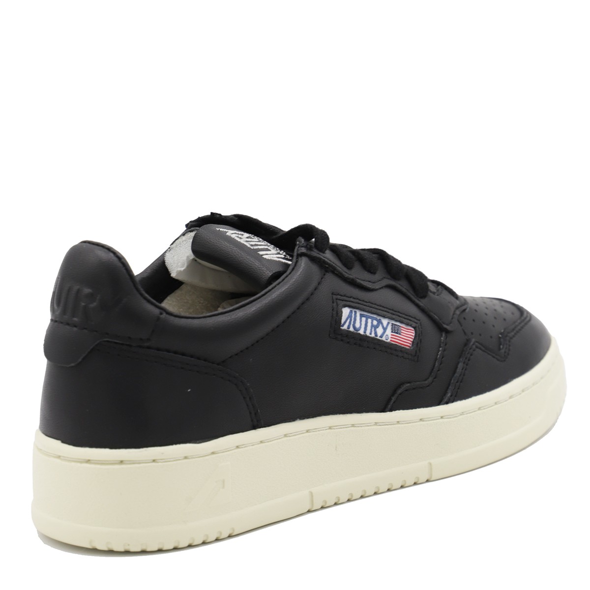 BLACK SNEAKERS BLACK SNEAKERS
