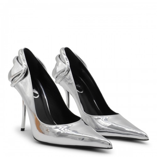 SILVER PUMPS