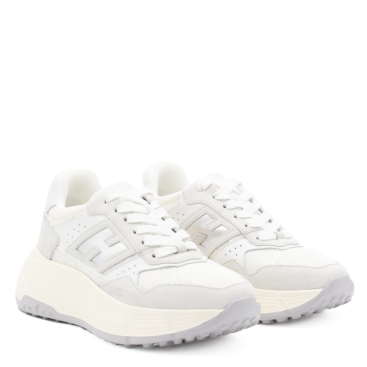 WHITE AND SILVER SNEAKERS WHITE AND SILVER SNEAKERS