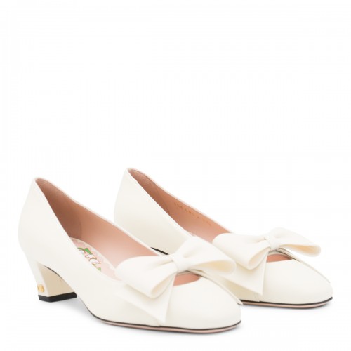 IVORY LEATHER PUMPS