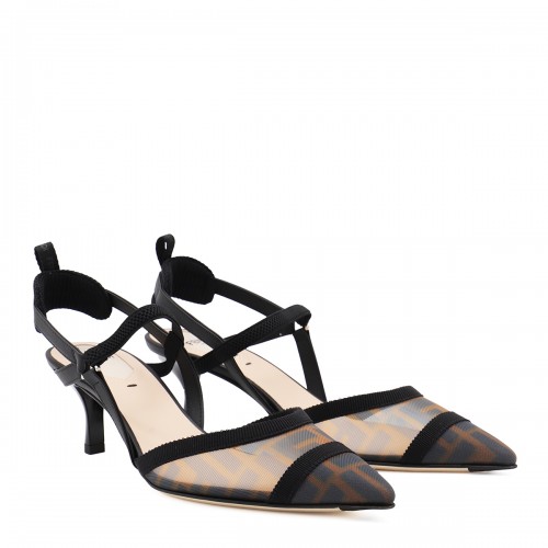 BLACK PUMPS