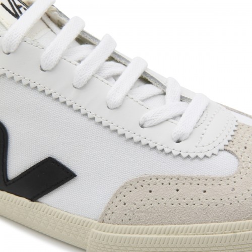 WHITE AND BLACK VOLLEY SNEAKERS