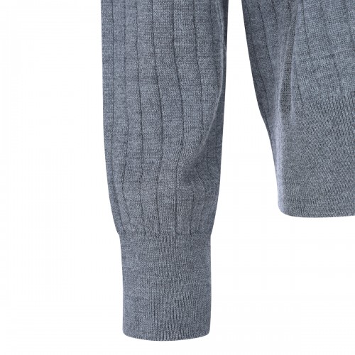 GREY WOOL KNITWEAR