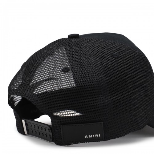 BLACK AND WHITE COTTON HAT