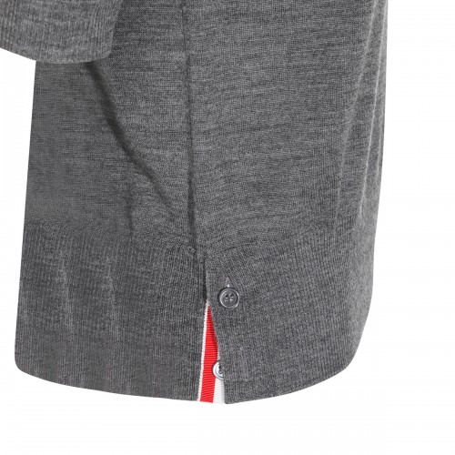 GREY WOOL KNITWEAR