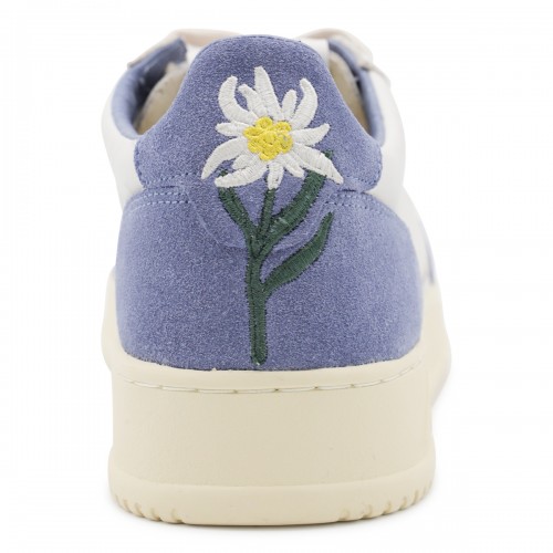 WHITE AND LIGHT BLUE LEATHER MEDALIST SNEAKERS