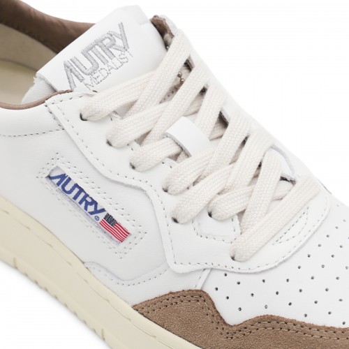 WHITE AND BROWN LEATHER MEDALIST LOW SNEAKERS