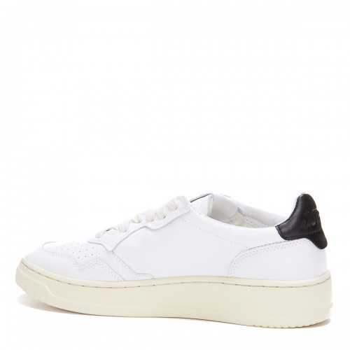 WHITE AND BLACK LEATHER MEDALIST LOW SNEAKERS