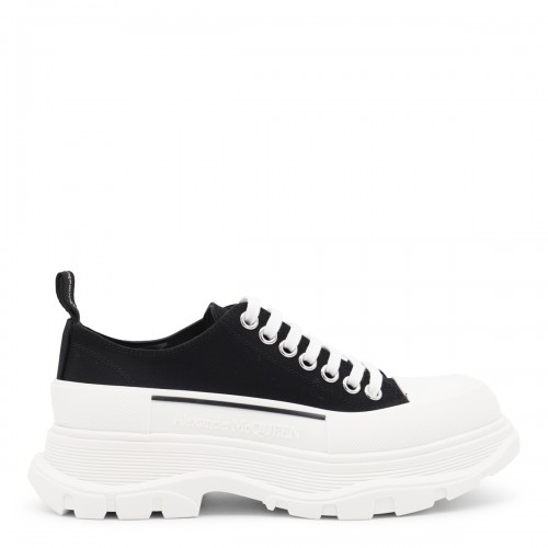 WHITE AND BLACK TREAD LOW SNEAKERS