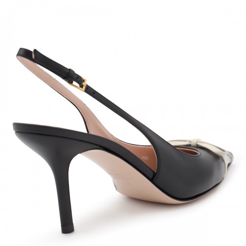 BLACK LEATHER PUMPS