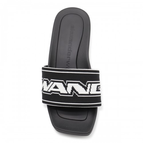 BLACK SANDALS