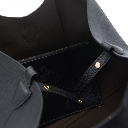 BLACK LEATHER TOTES