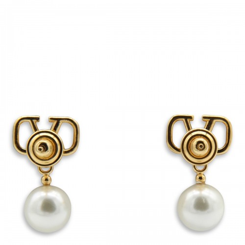 GOLD METAL EARRINGS