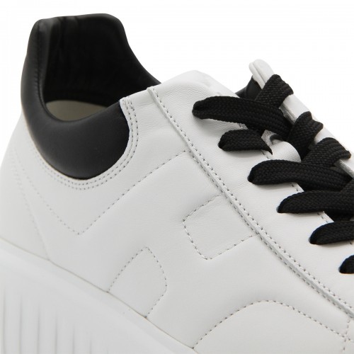WHITE AND BLACK LEATHER SNEAKERS