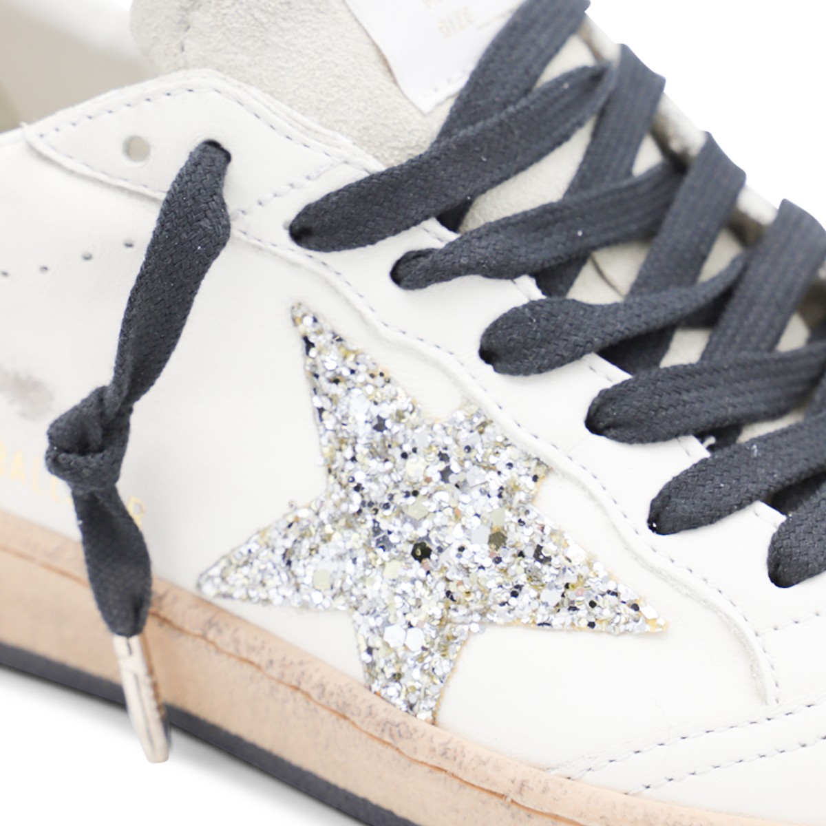 WHITE AND SILVER LEATHER BALLSTAR... WHITE AND SILVER LEATHER BALLSTAR...