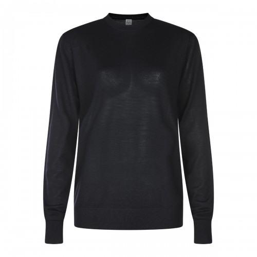 BLACK WOOL KNITWEAR