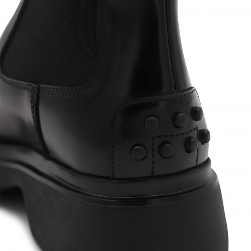 BLACK LEATHER BOOTS