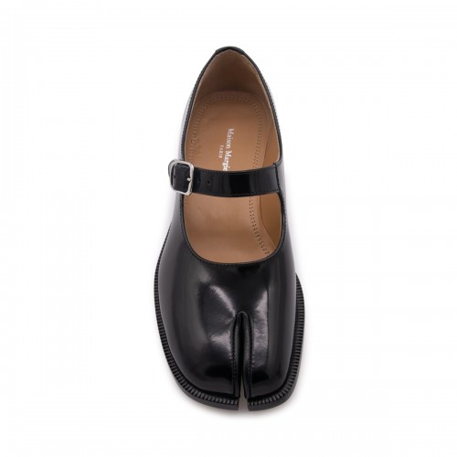 BLACK LEATHER FLATS
