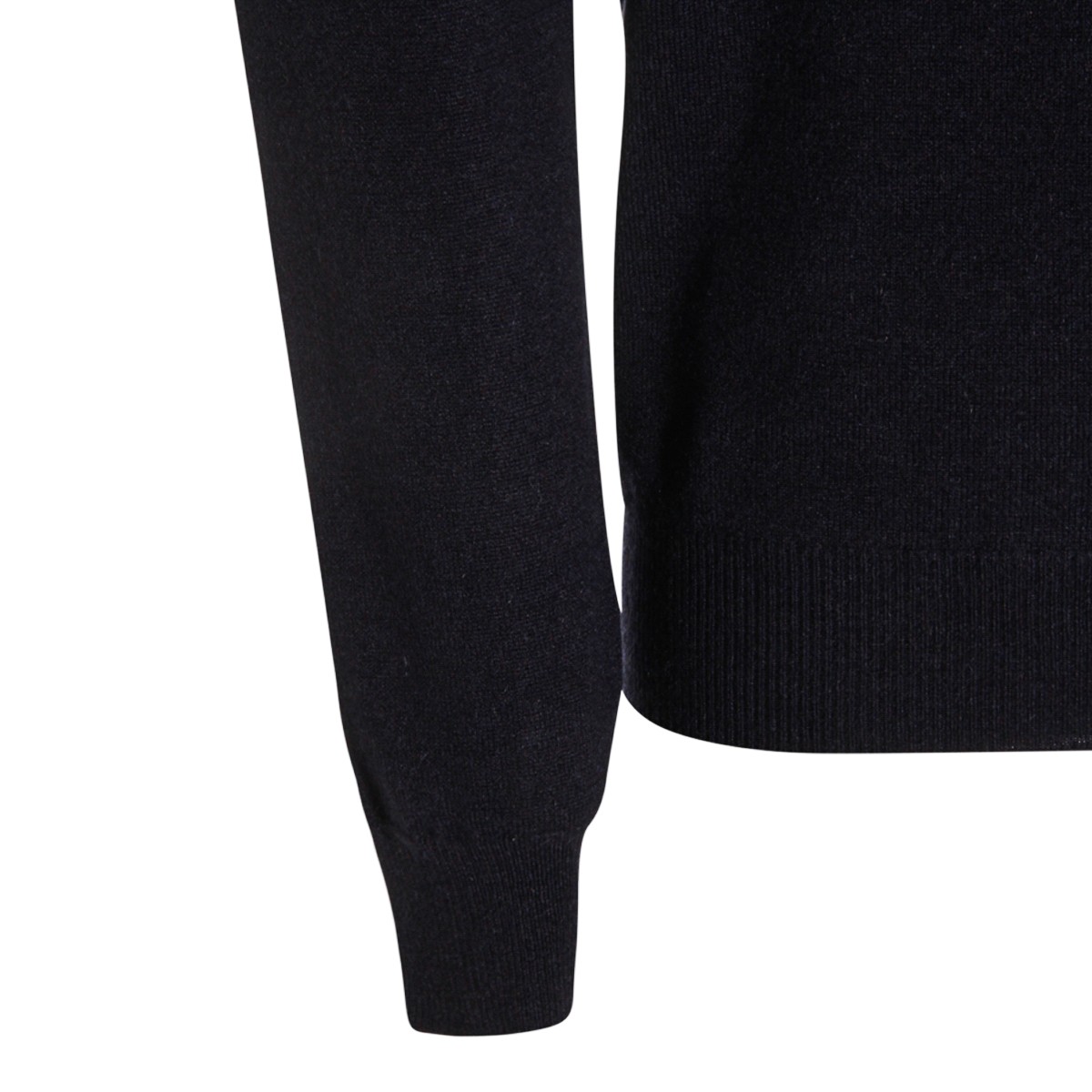 BLUE CASHMERE KNITWEAR