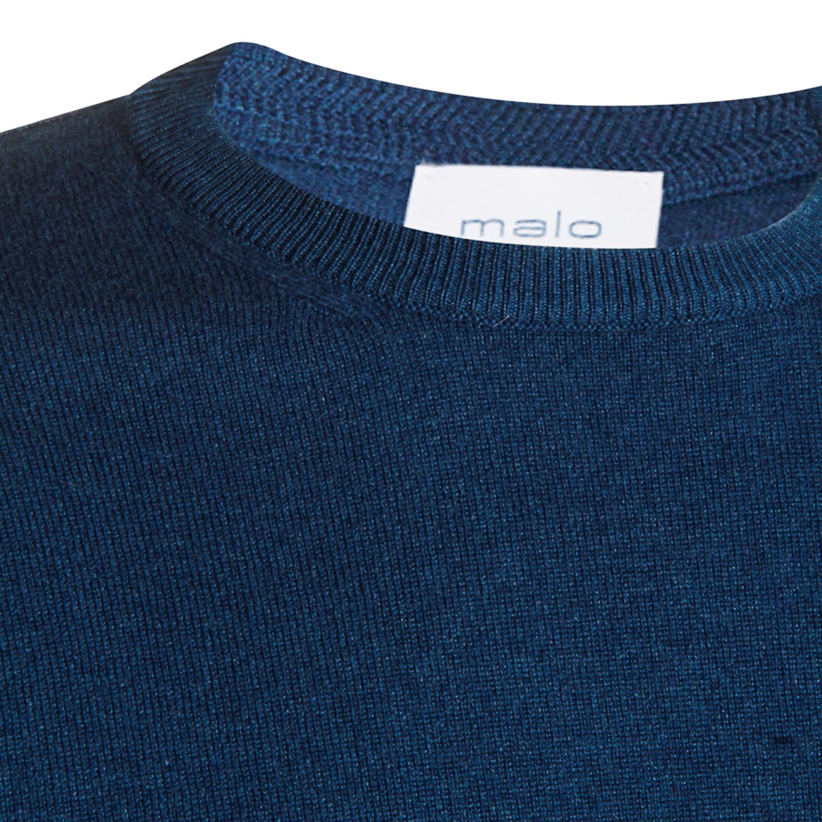 BLUE CASHMERE KNITWEAR