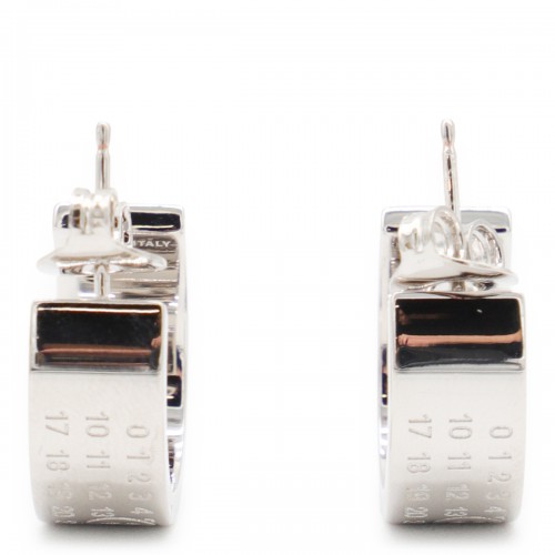 SILVER METAL EARRINGS