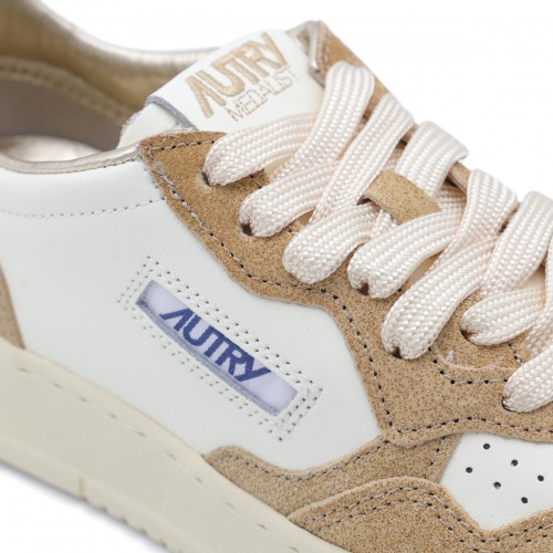 WHITE AND BEIGE LEATHER MEDALIST LOW SNEAKERS