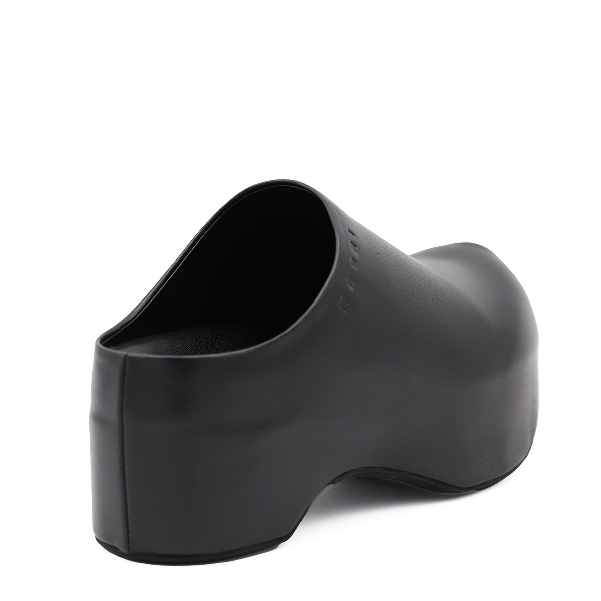 BLACK LEATHER SANDALS