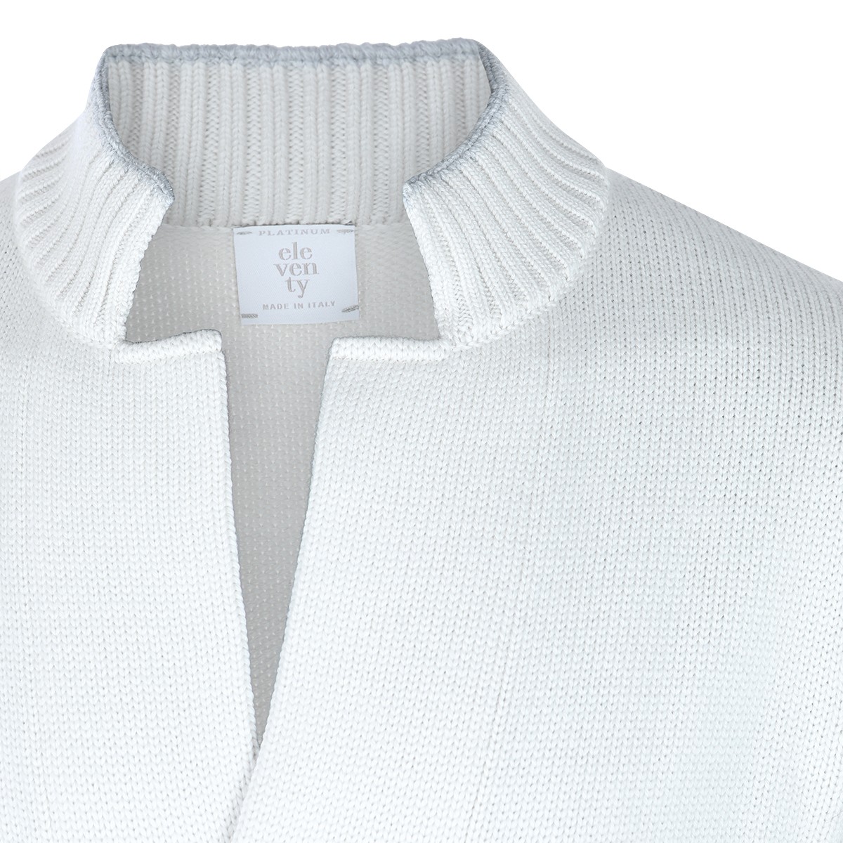 WHITE WOOL KNITWEAR