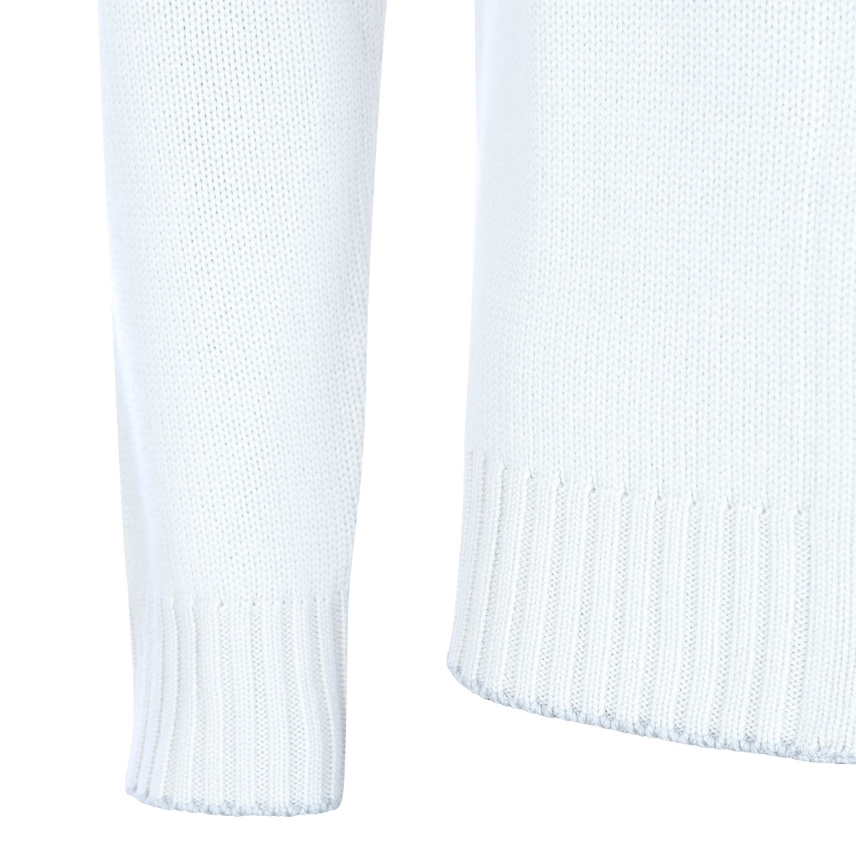 WHITE WOOL KNITWEAR