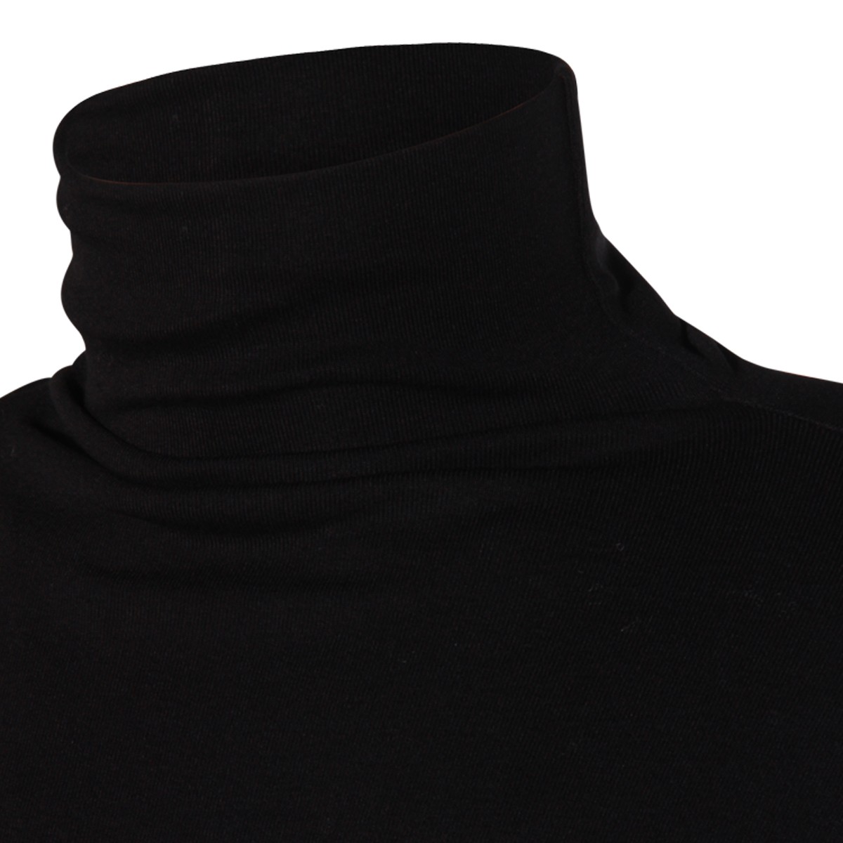 BLACK T-SHIRT BLACK T-SHIRT