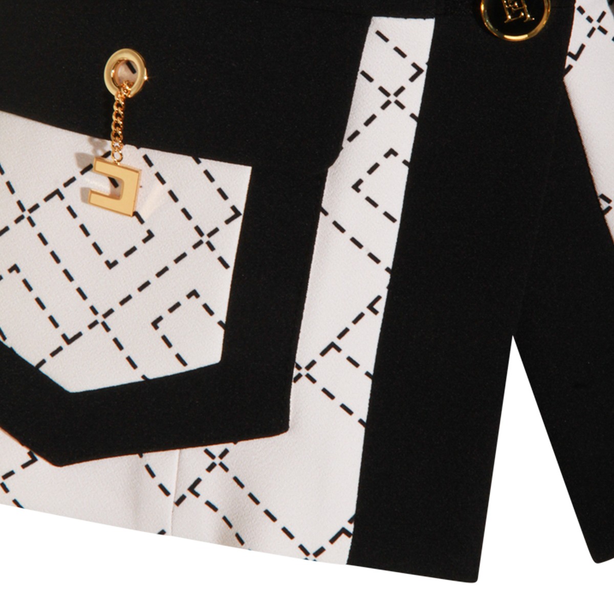 WHITE AND BLACK BLAZER