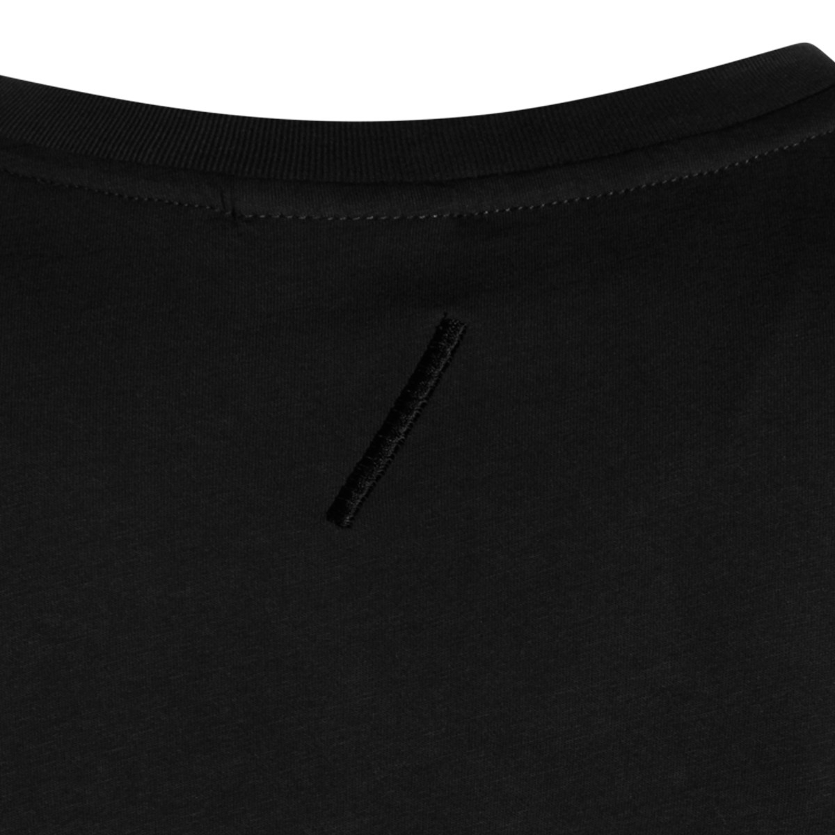 BLACK COTTON T-SHIRT