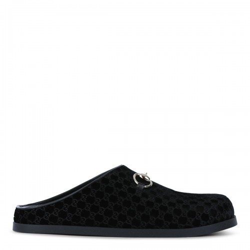 BLACK FLATS